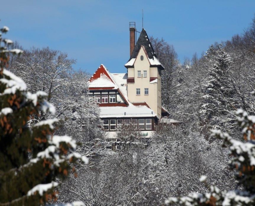 Berggasthaus Hohenstein-Ernstthal – Willkommen Auf Dem Pfaffenberg In ...